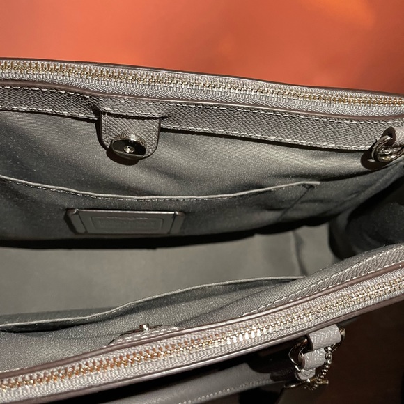 Coach Surrey Carryall NWT - Picture 3 of 7